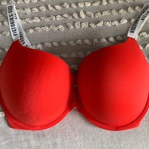 Victoria’s Secret Bra